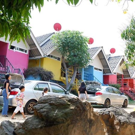 Baan Rai Pray Rung Kaeng Krachan Ban Tha Ling Lom エクステリア 写真