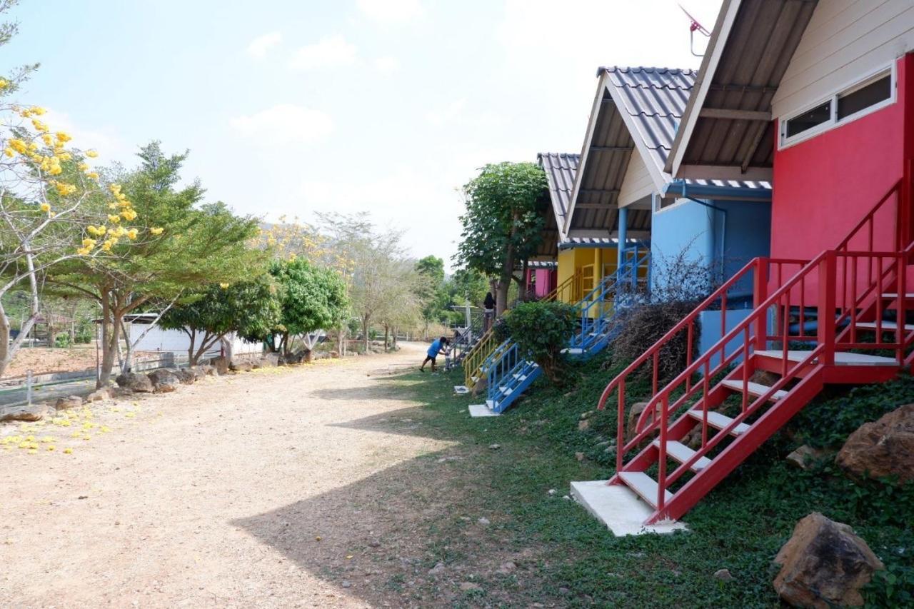 Baan Rai Pray Rung Kaeng Krachan Ban Tha Ling Lom エクステリア 写真